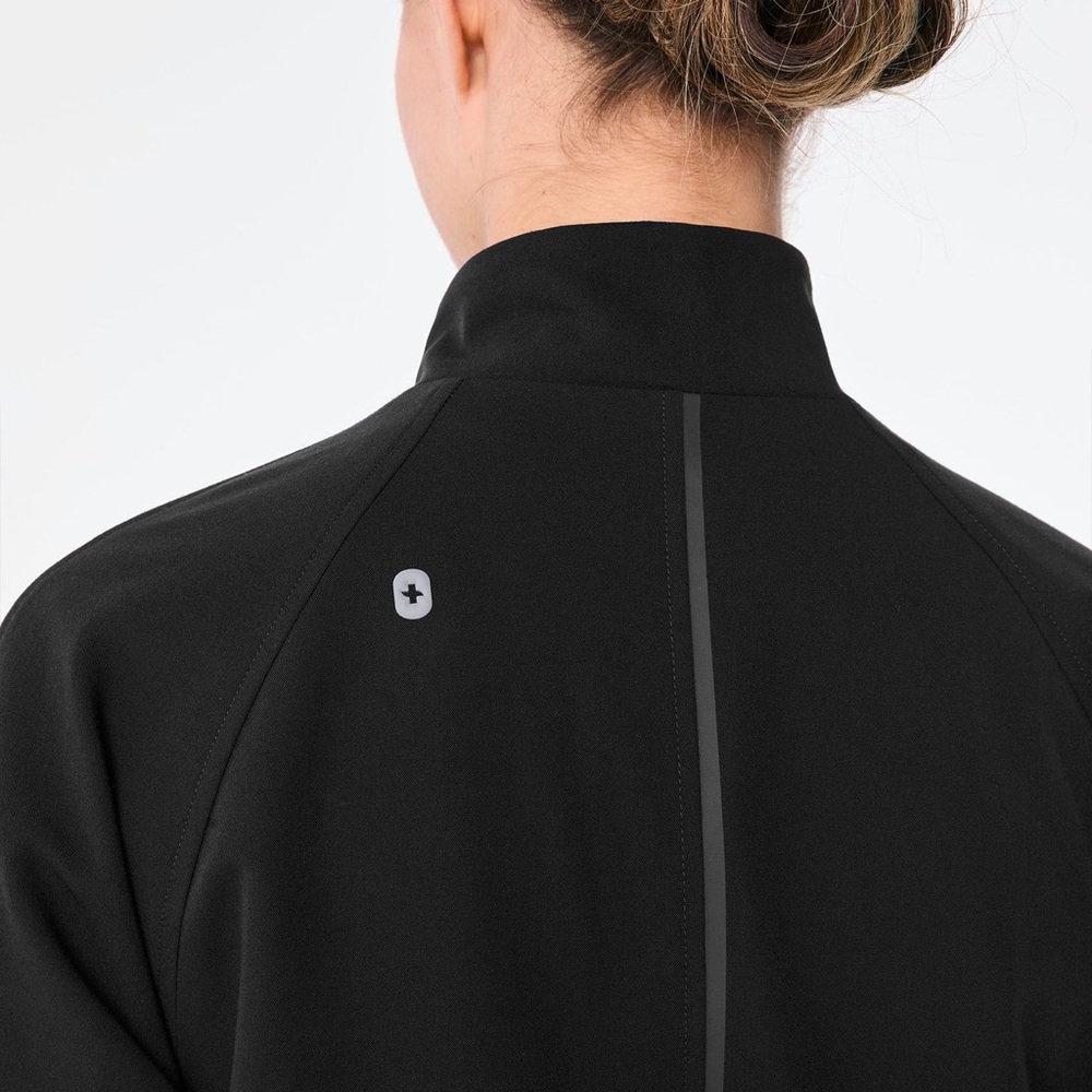 SOLD Like New FIGS Women's Sydney Scrub Jacket Black Five Pockets - Retail $100 - Picture 5 of 14